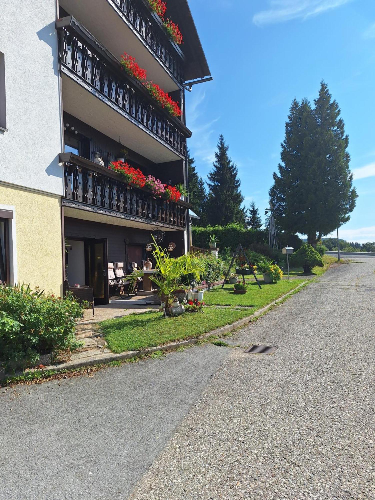 Ferienwohnungen Miklautsch Faak am See Bagian luar foto